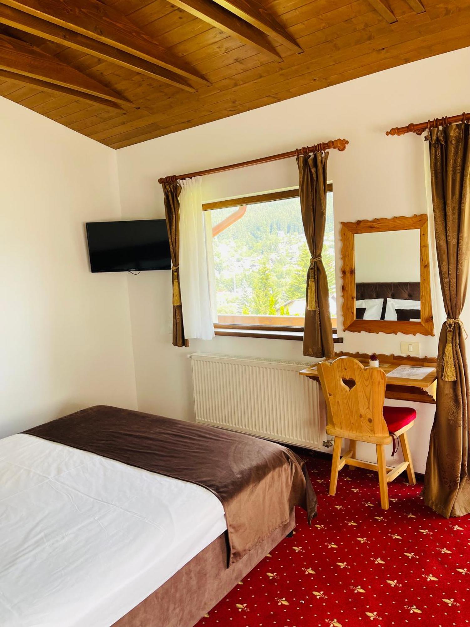 Casa Belcin Spa&Retreat Buşteni Exteriér fotografie